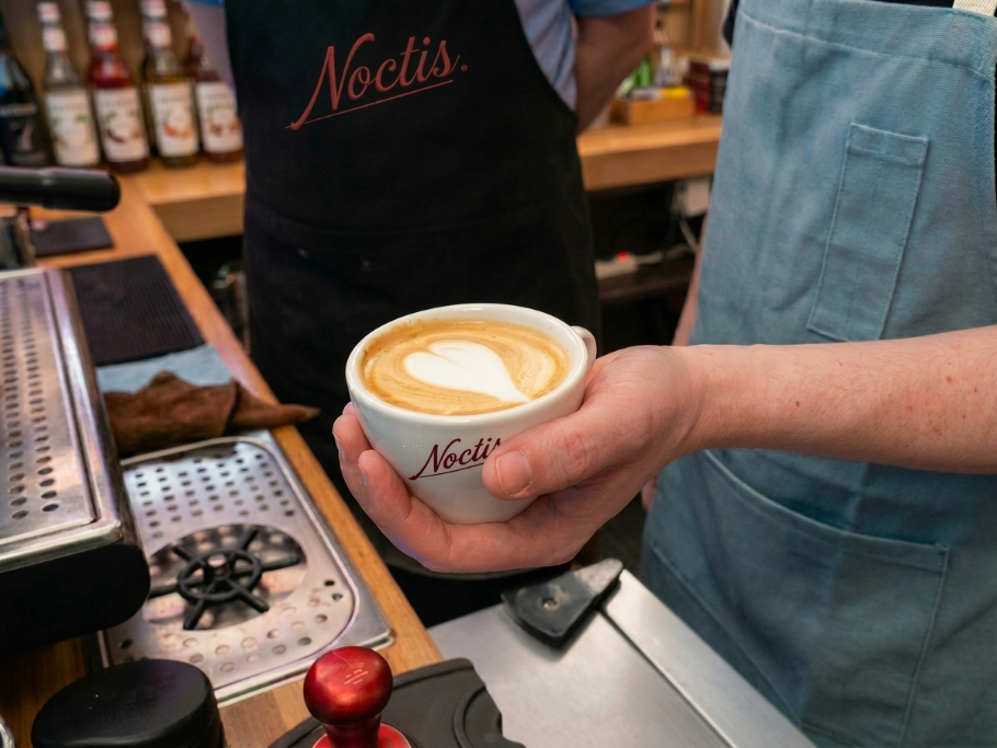 Latte Art Class at Noctis